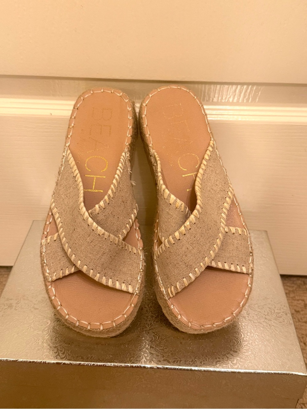 Beach by Matisse: Oasis Natural Platform  Sandal. Size: 7 - Picture 2 of 4
